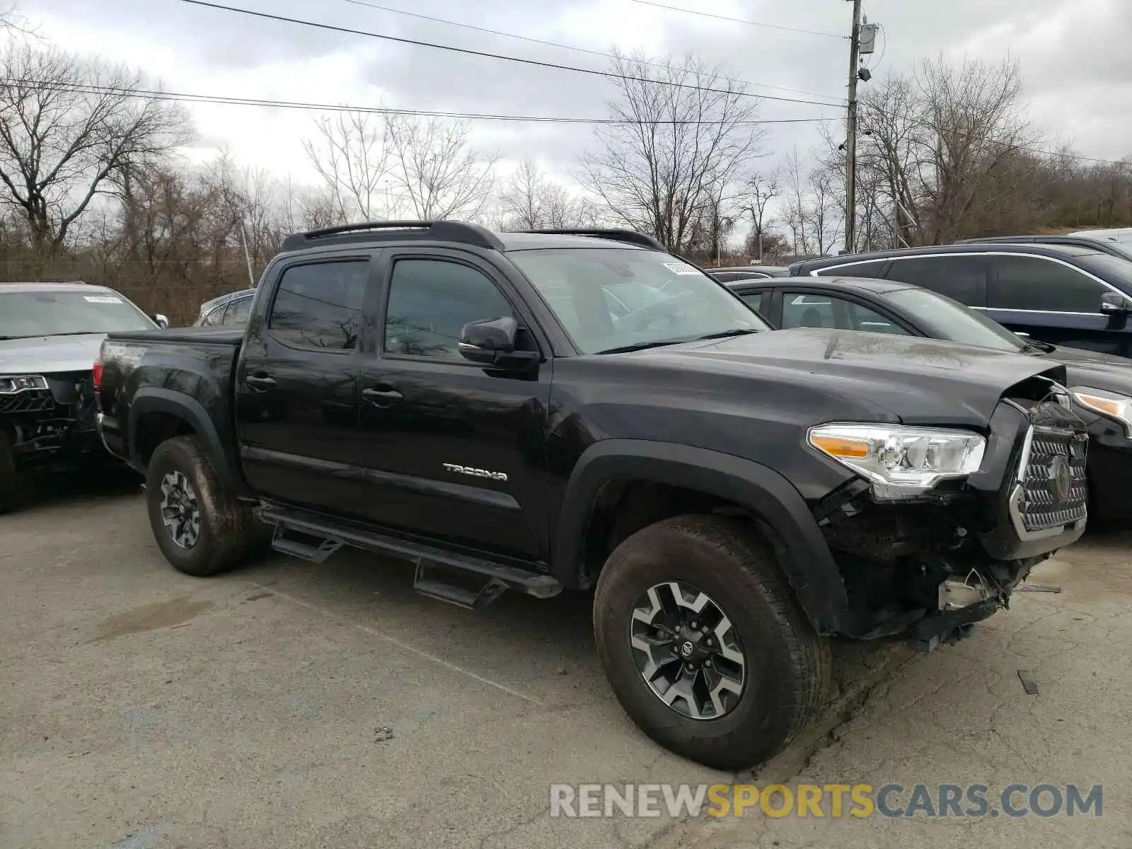 1 Photograph of a damaged car 5TFCZ5AN9KX204140 TOYOTA TACOMA 2019