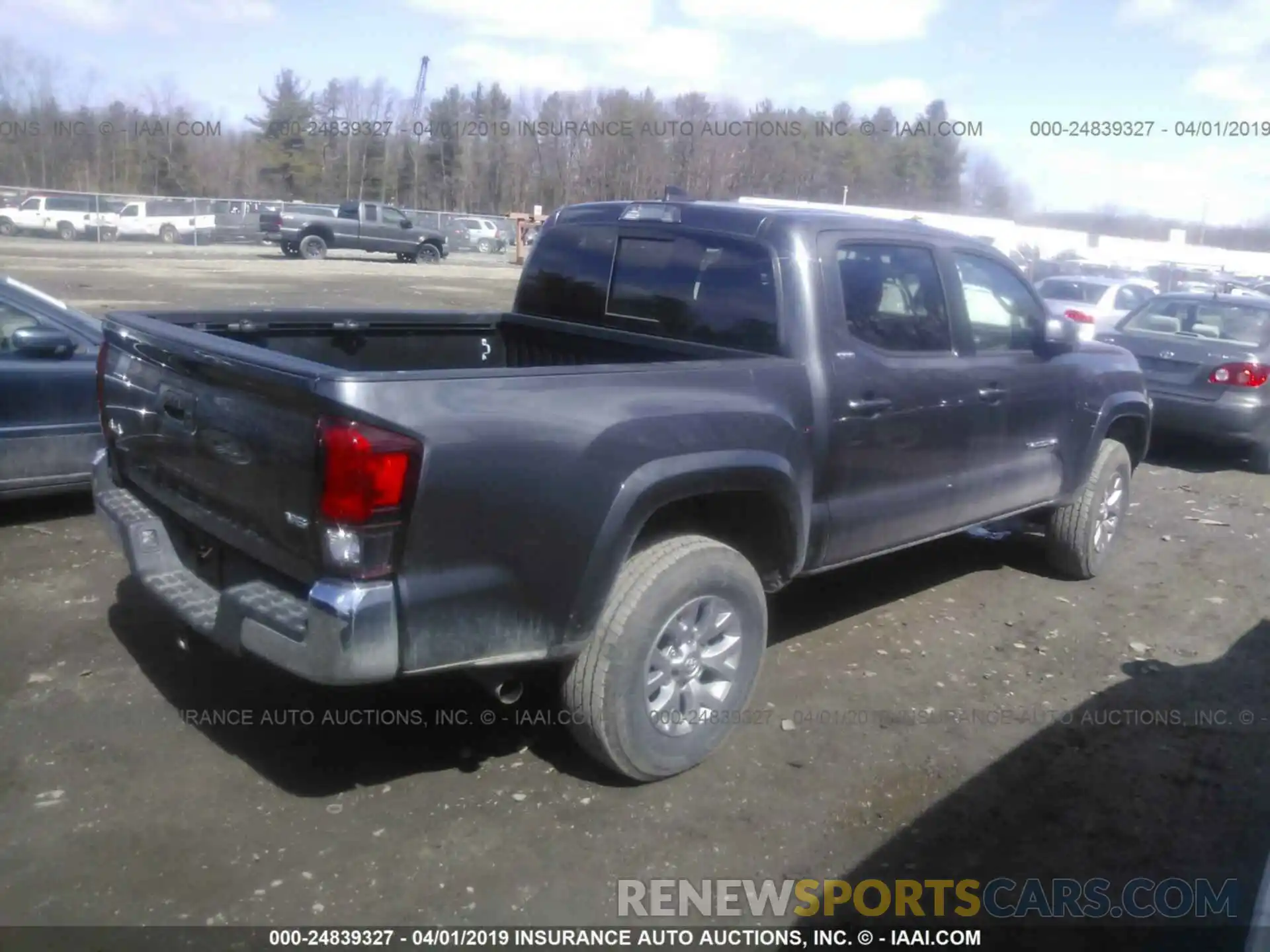 4 Photograph of a damaged car 5TFCZ5ANXKX171357 TOYOTA TACOMA 2019