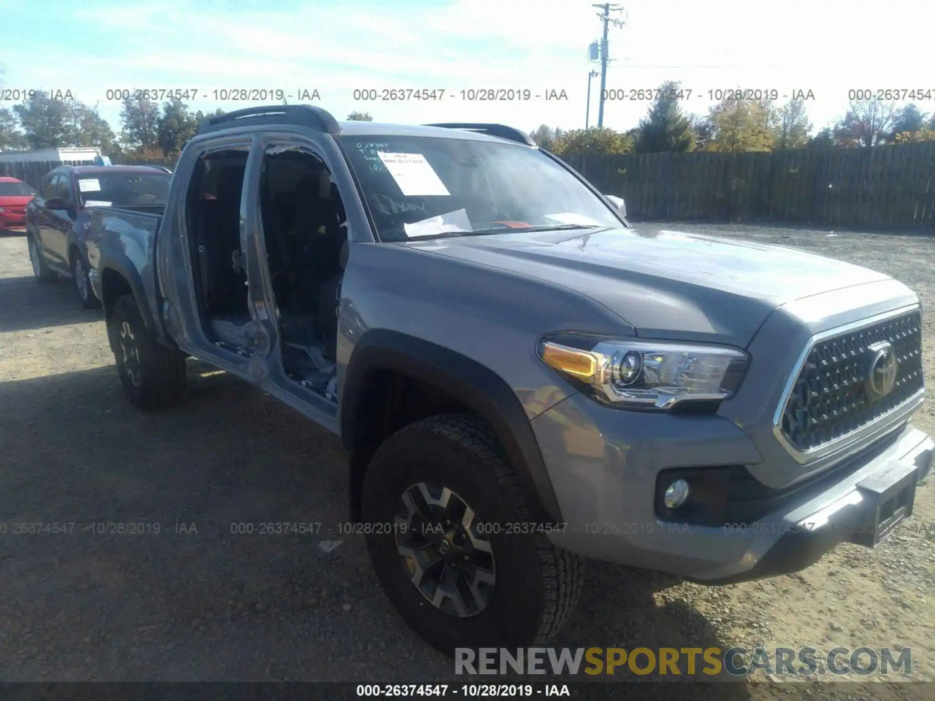 1 Фотография поврежденного автомобиля 5TFCZ5ANXKX180849 TOYOTA TACOMA 2019