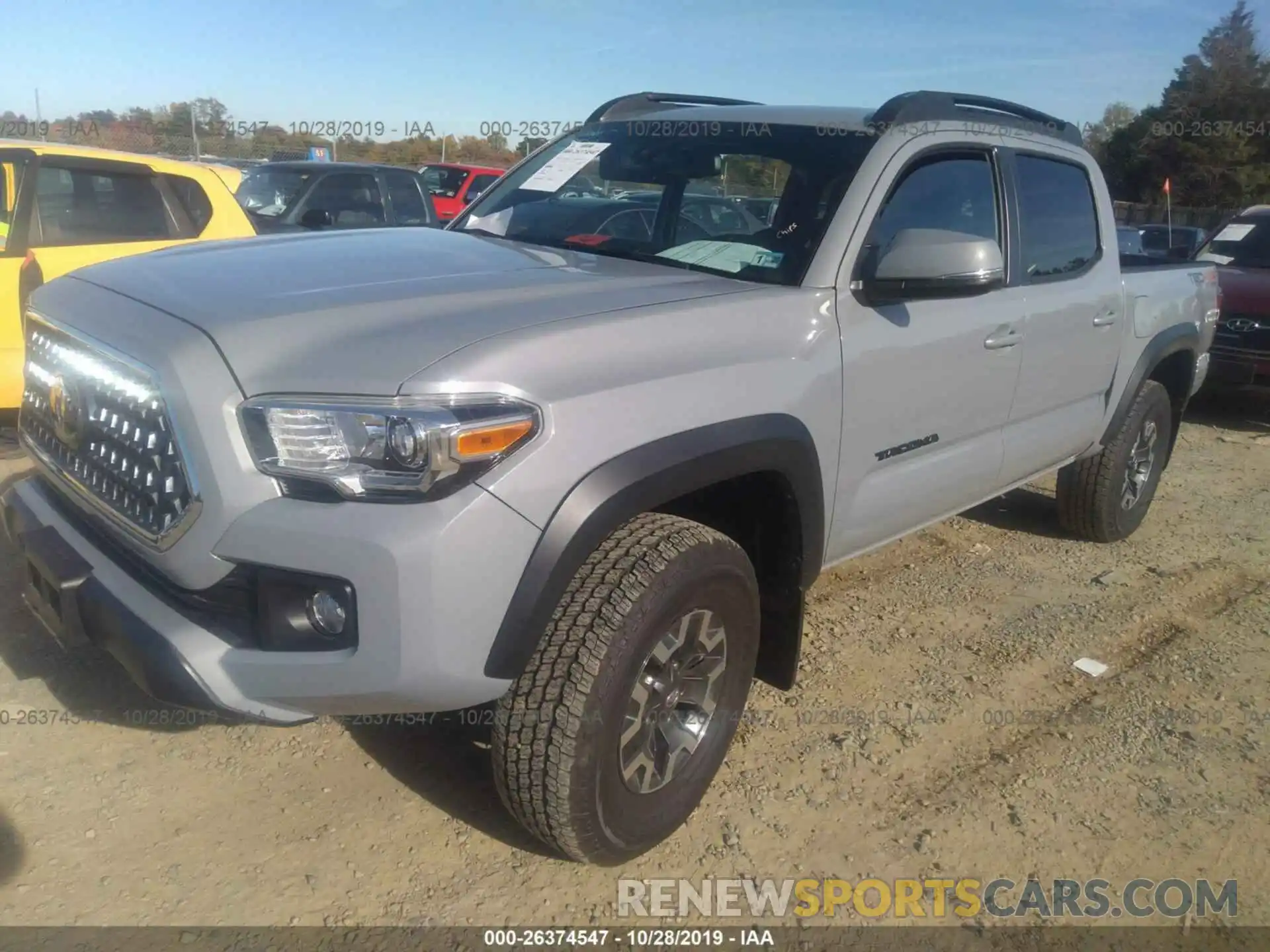 2 Фотография поврежденного автомобиля 5TFCZ5ANXKX180849 TOYOTA TACOMA 2019