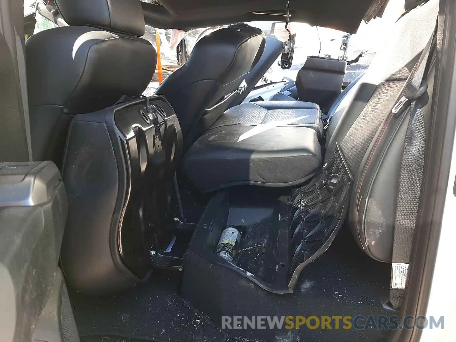 6 Фотография поврежденного автомобиля 5TFCZ5ANXKX181418 TOYOTA TACOMA 2019