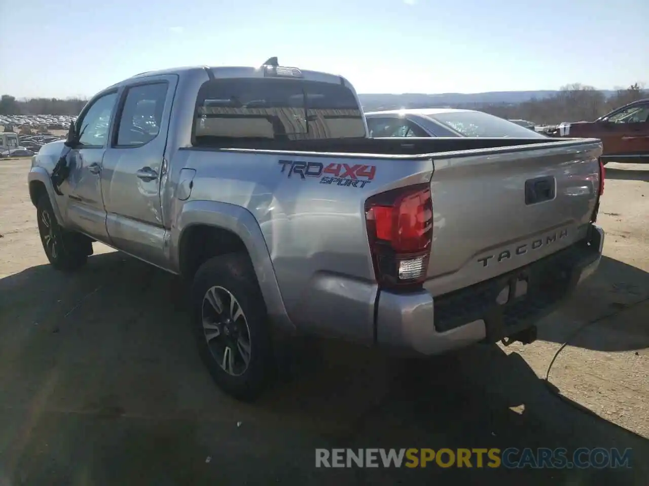 3 Photograph of a damaged car 5TFCZ5ANXKX182486 TOYOTA TACOMA 2019