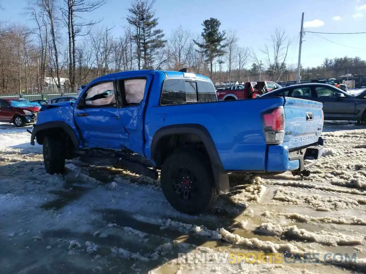 3 Photograph of a damaged car 5TFCZ5ANXKX184643 TOYOTA TACOMA 2019