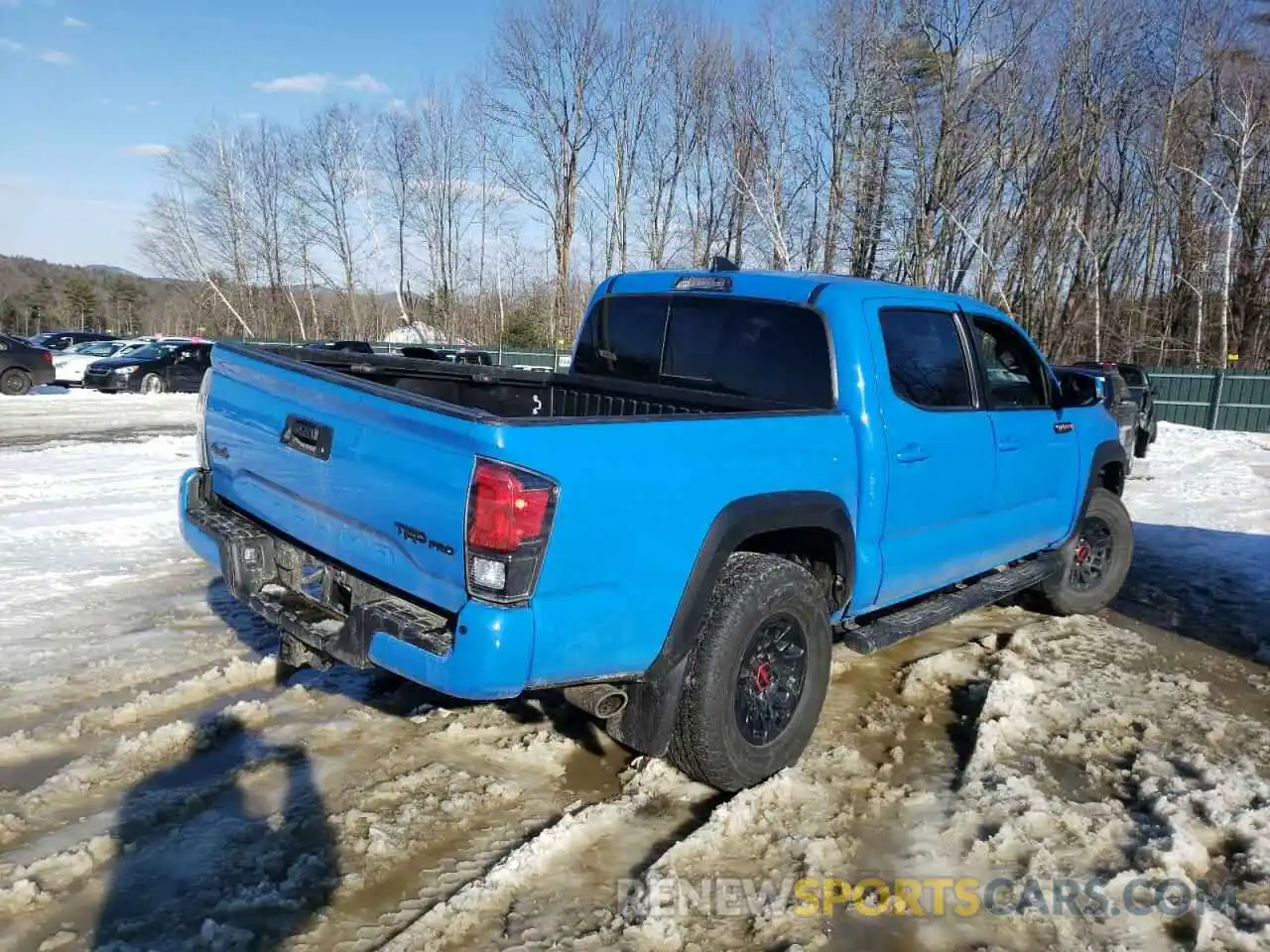 4 Фотография поврежденного автомобиля 5TFCZ5ANXKX184643 TOYOTA TACOMA 2019