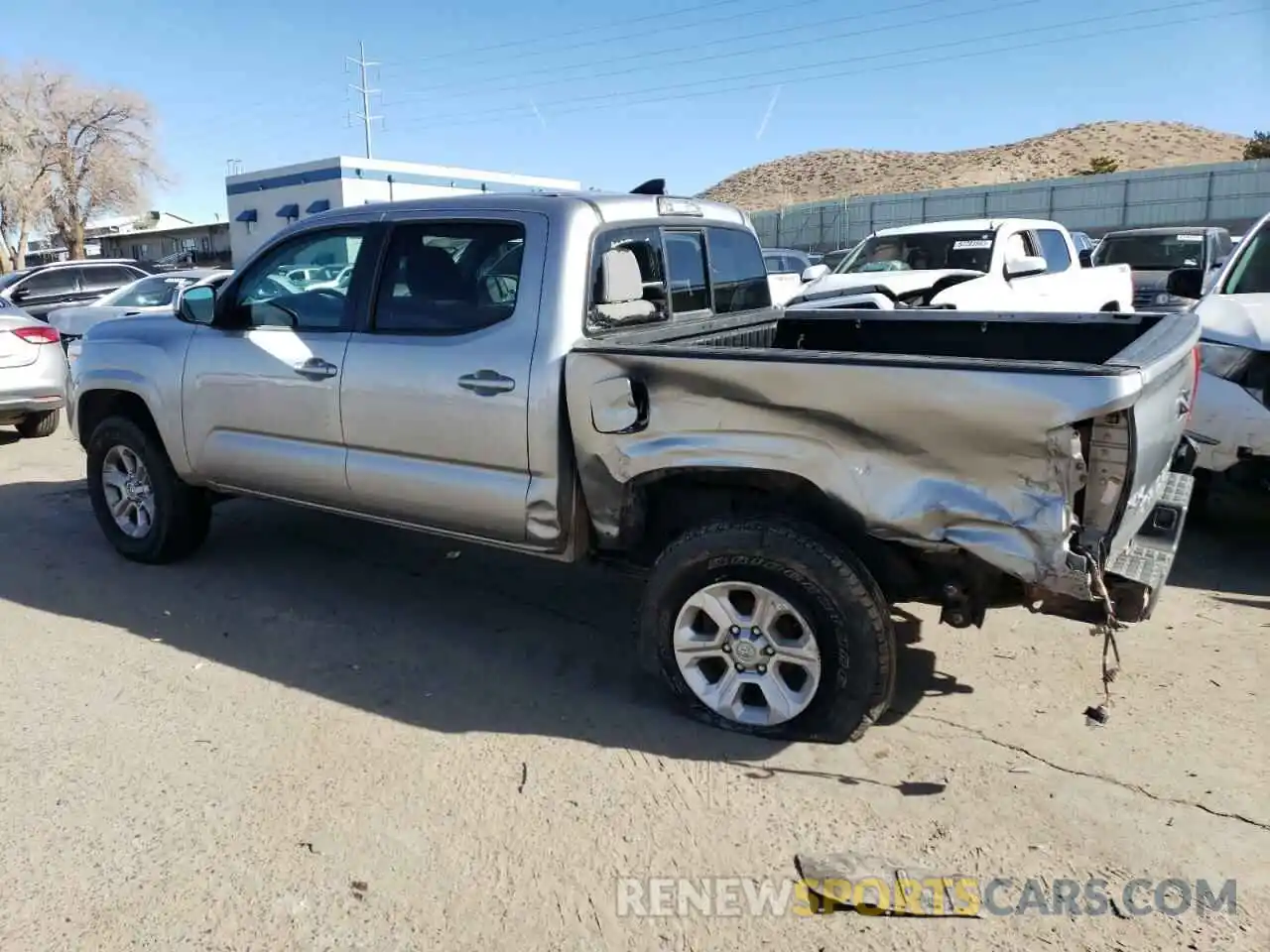 2 Photograph of a damaged car 5TFCZ5ANXKX184660 TOYOTA TACOMA 2019