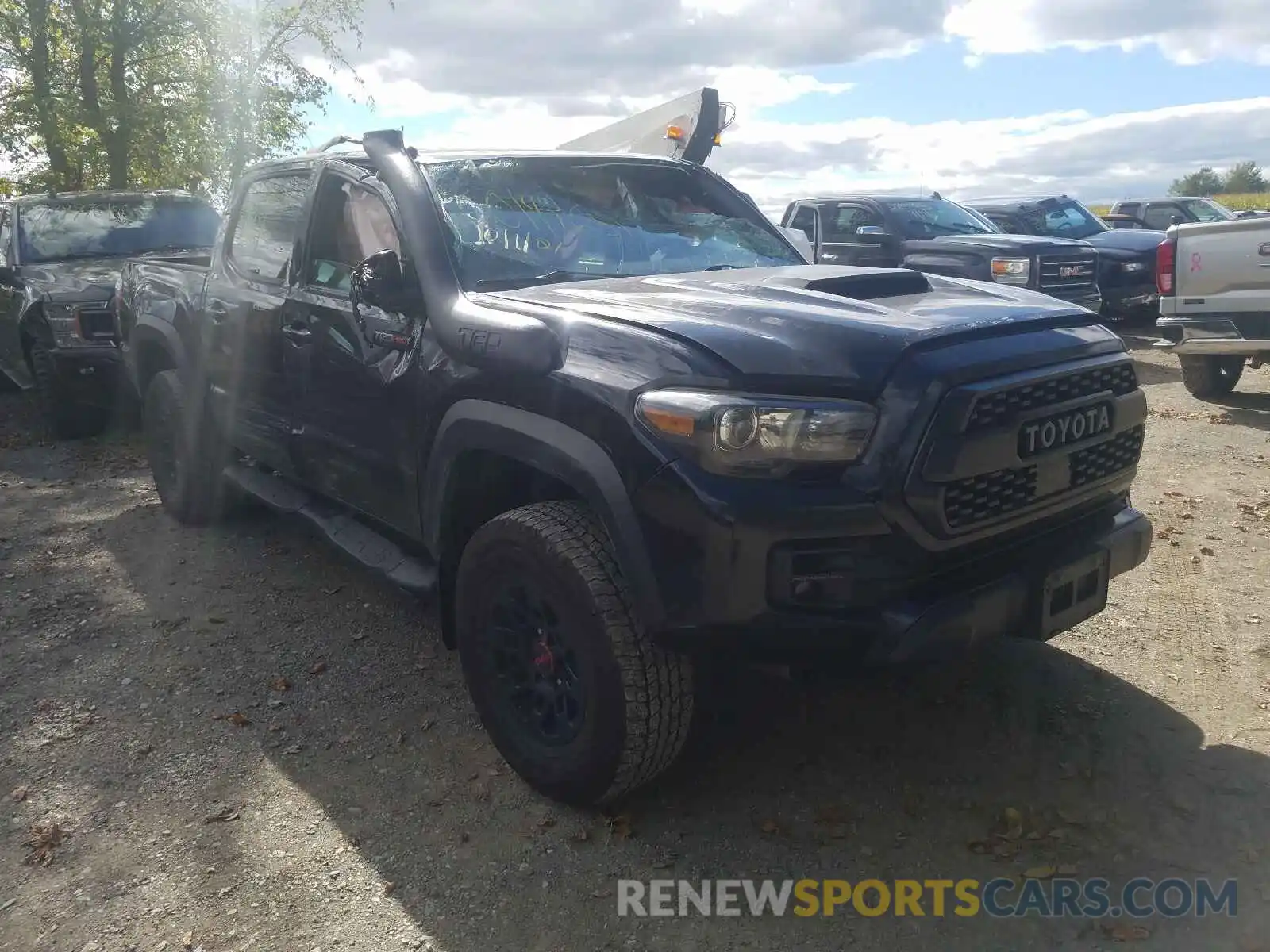 1 Photograph of a damaged car 5TFCZ5ANXKX187994 TOYOTA TACOMA 2019