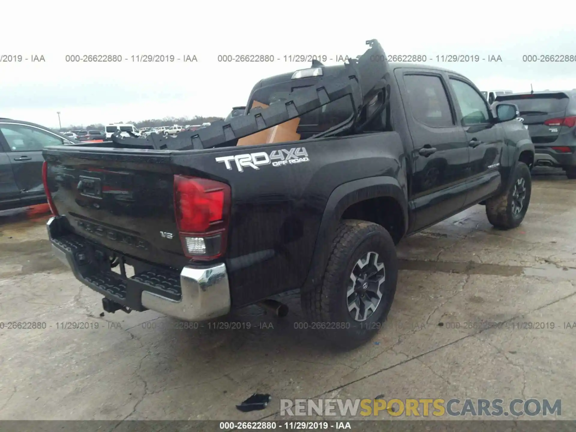 4 Фотография поврежденного автомобиля 5TFCZ5ANXKX191656 TOYOTA TACOMA 2019