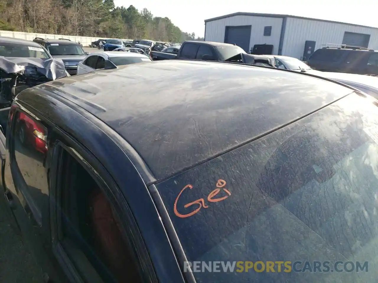 9 Photograph of a damaged car 5TFCZ5ANXKX194041 TOYOTA TACOMA 2019