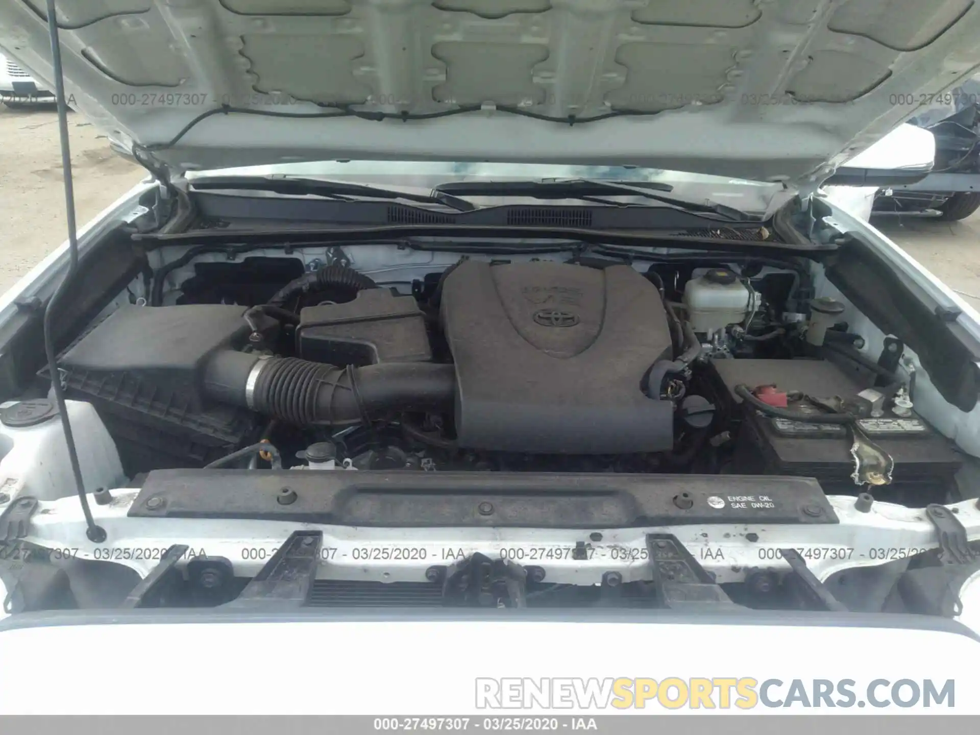 10 Photograph of a damaged car 5TFCZ5ANXKX194816 TOYOTA TACOMA 2019