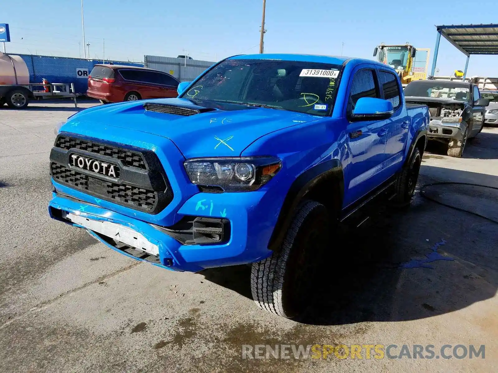 2 Photograph of a damaged car 5TFCZ5ANXKX199966 TOYOTA TACOMA 2019