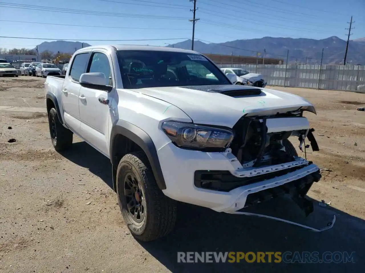 1 Photograph of a damaged car 5TFCZ5ANXKX202767 TOYOTA TACOMA 2019