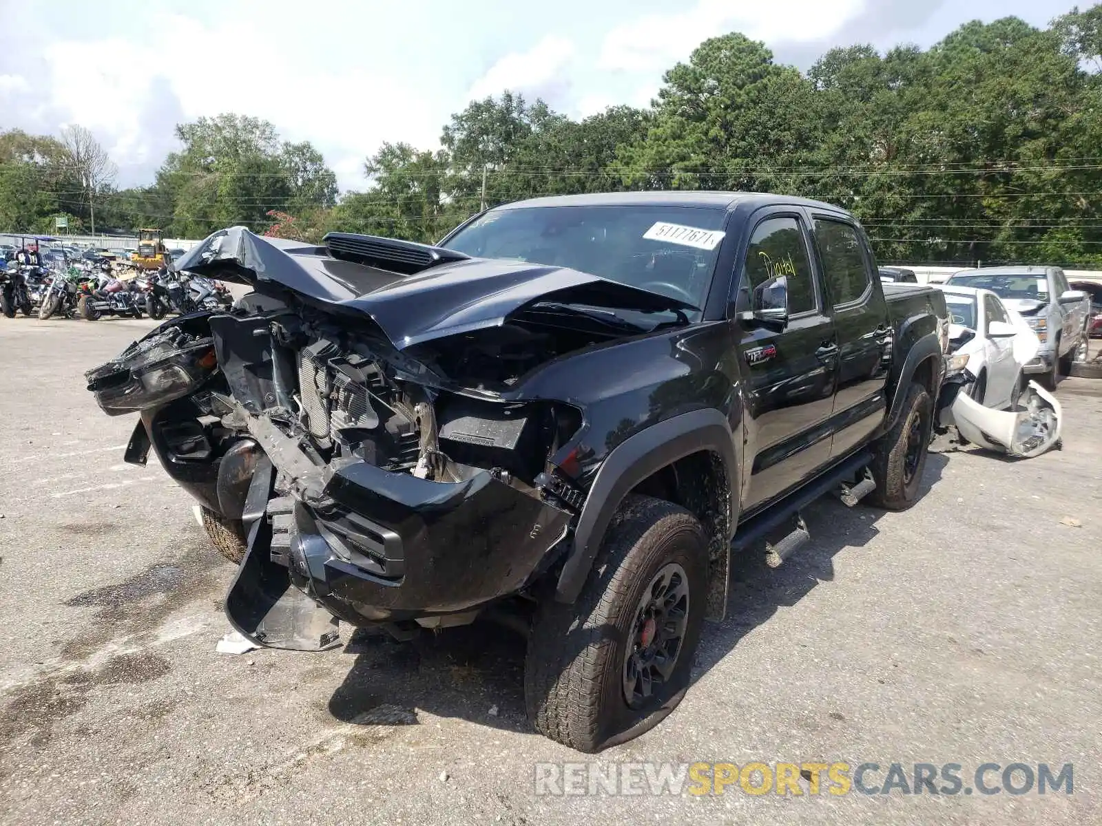 2 Photograph of a damaged car 5TFCZ5ANXKX206611 TOYOTA TACOMA 2019