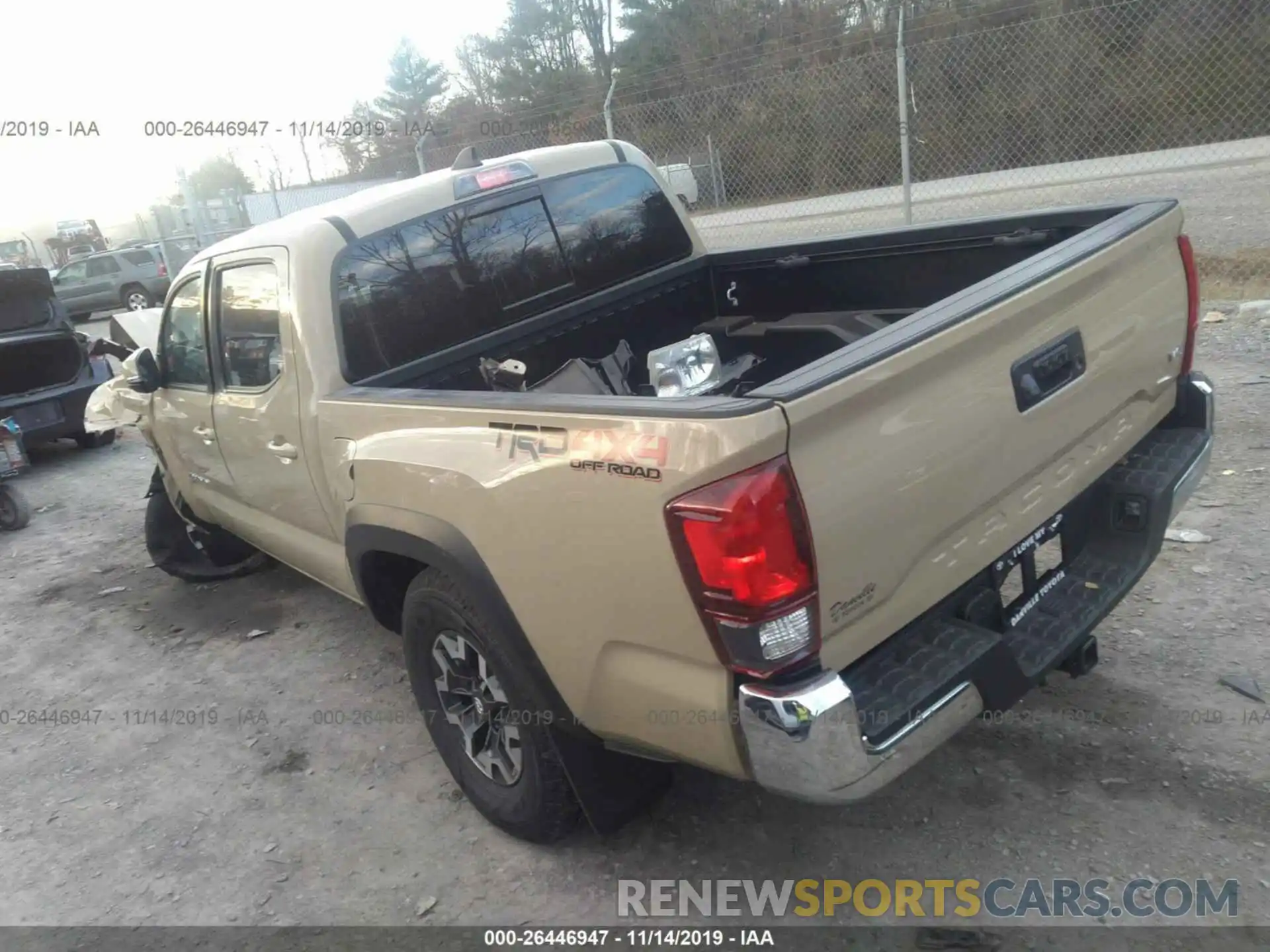 3 Photograph of a damaged car 5TFCZ5ANXKX208553 TOYOTA TACOMA 2019