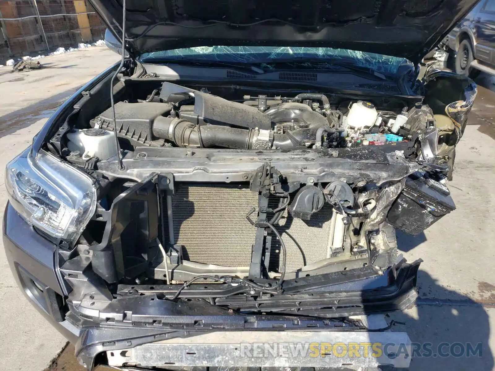 7 Photograph of a damaged car 5TFCZ5ANXKX210092 TOYOTA TACOMA 2019