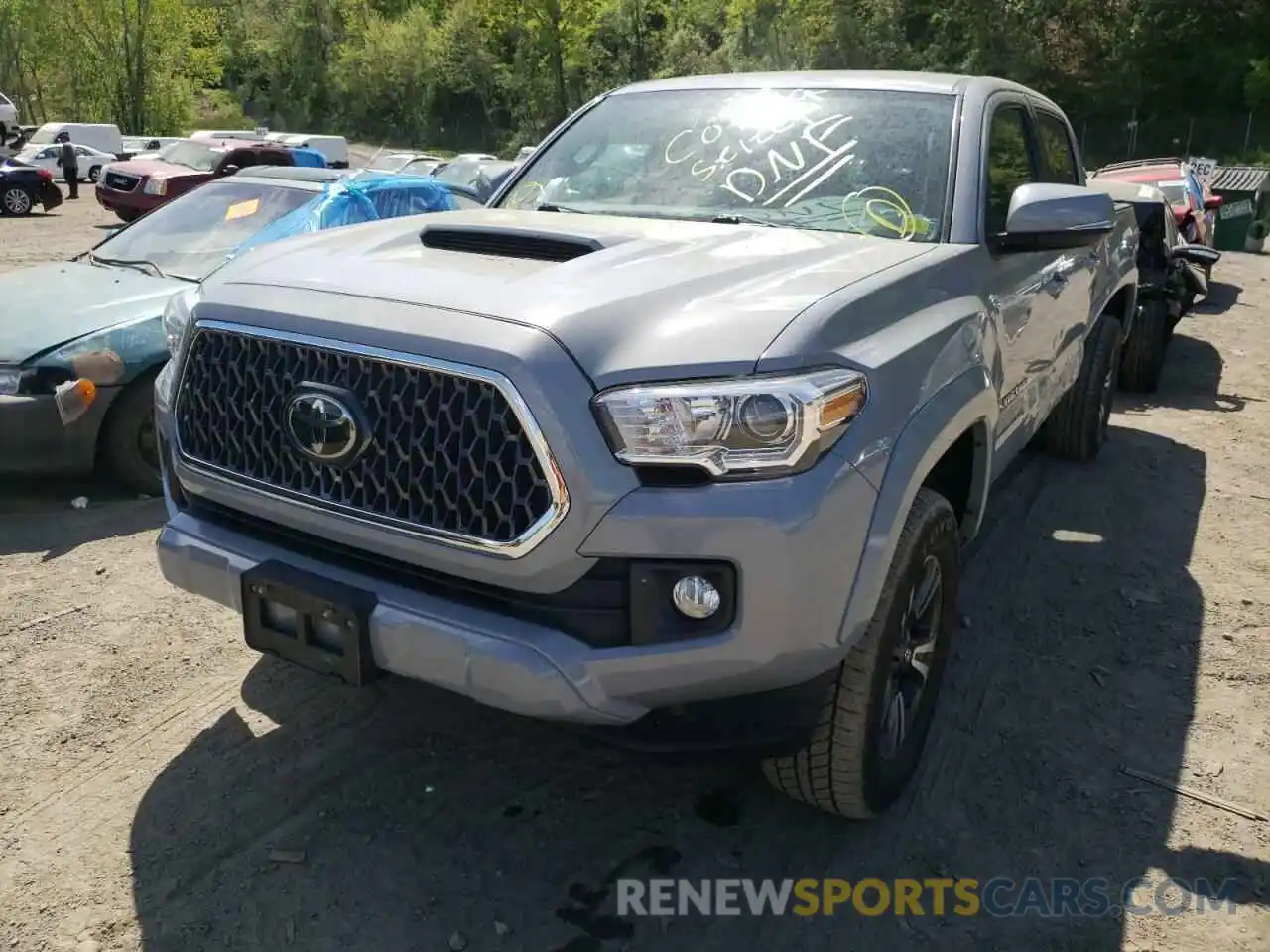 2 Фотография поврежденного автомобиля 5TFDZ5BN0KX038688 TOYOTA TACOMA 2019