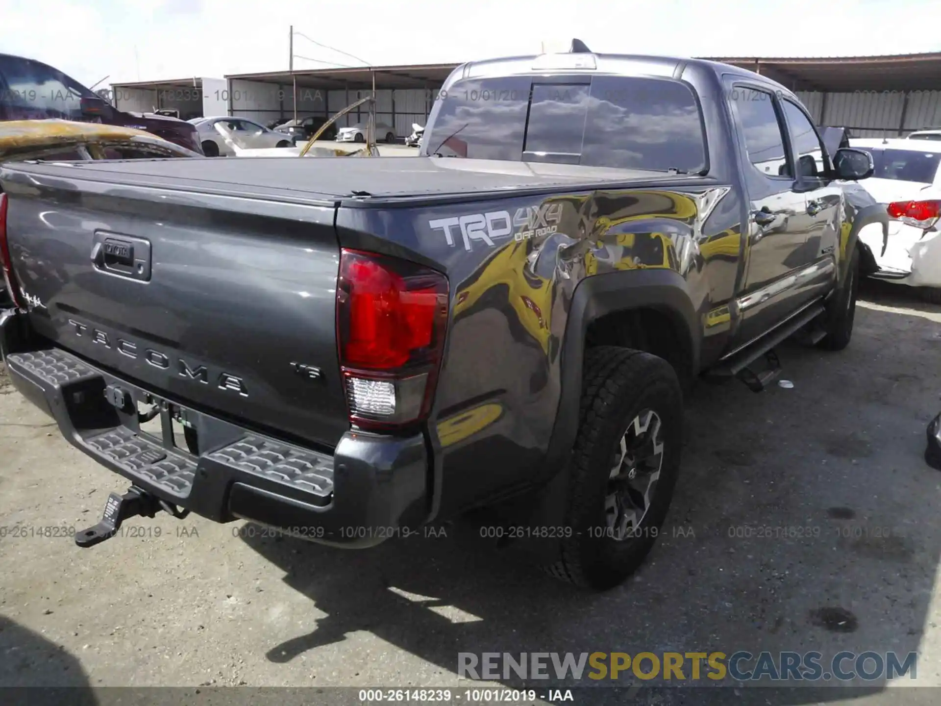 4 Photograph of a damaged car 5TFDZ5BN0KX039601 TOYOTA TACOMA 2019