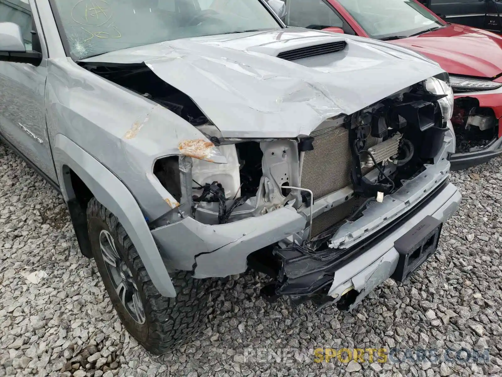 9 Photograph of a damaged car 5TFDZ5BN0KX045947 TOYOTA TACOMA 2019