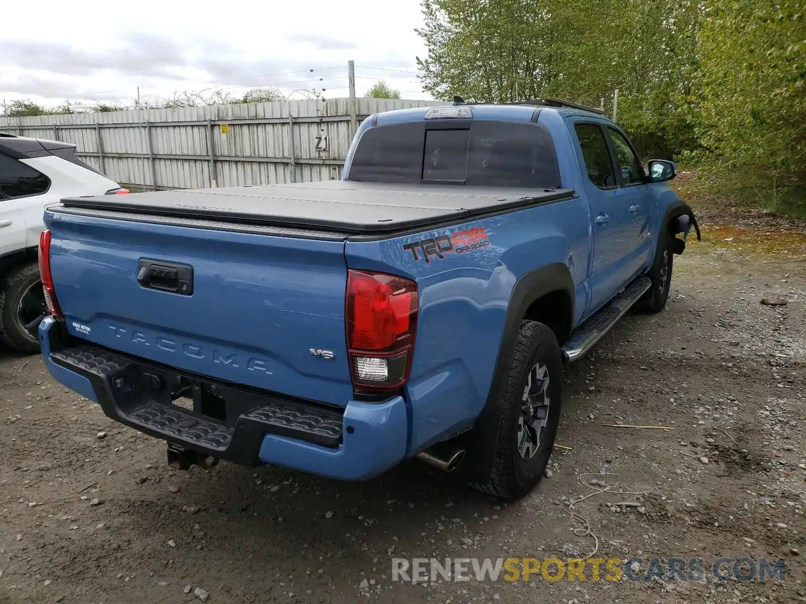 4 Photograph of a damaged car 5TFDZ5BN1KX041454 TOYOTA TACOMA 2019