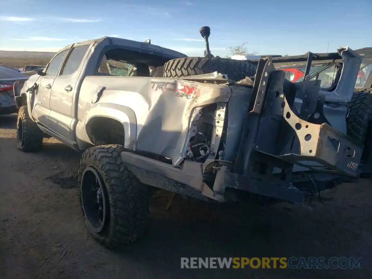 3 Photograph of a damaged car 5TFDZ5BN3KX042766 TOYOTA TACOMA 2019