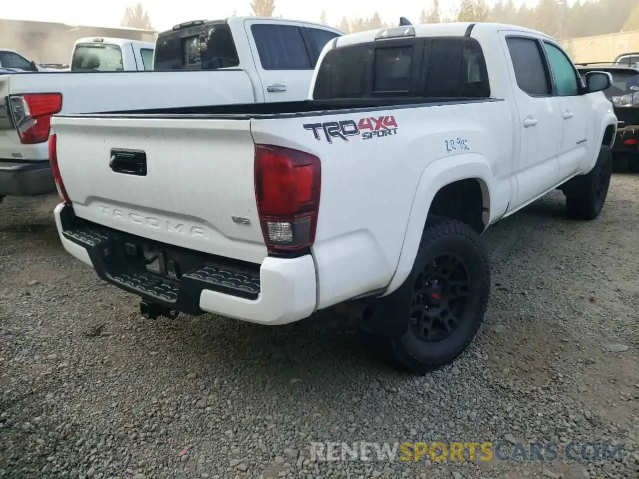 4 Photograph of a damaged car 5TFDZ5BN3KX044114 TOYOTA TACOMA 2019