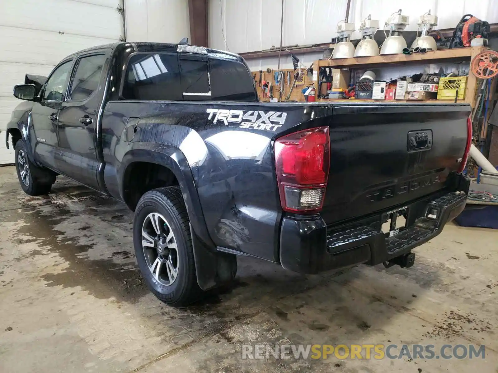 3 Photograph of a damaged car 5TFDZ5BN6KX045953 TOYOTA TACOMA 2019