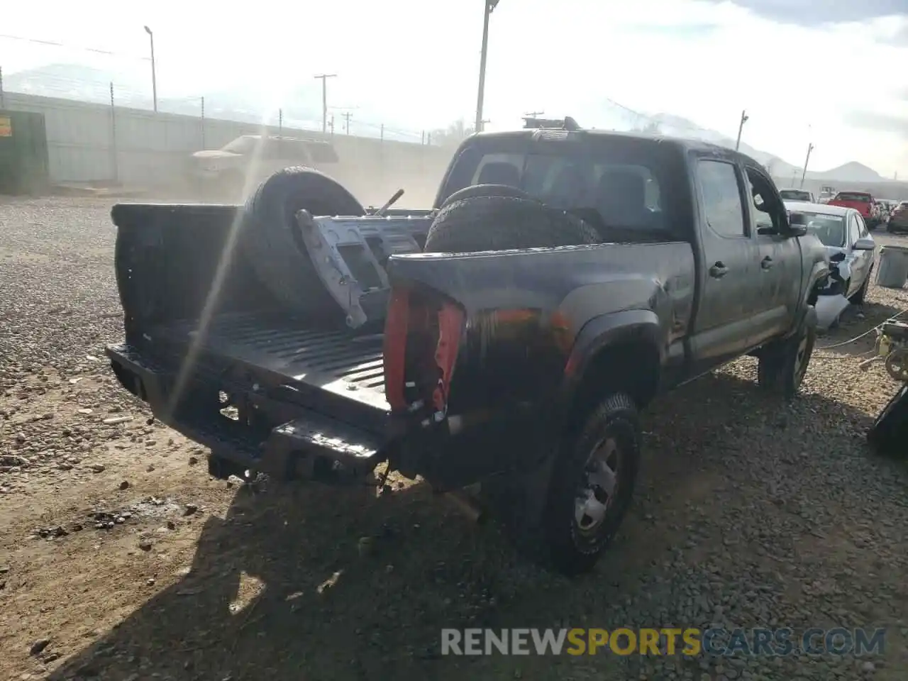 4 Photograph of a damaged car 5TFDZ5BN9KX039628 TOYOTA TACOMA 2019