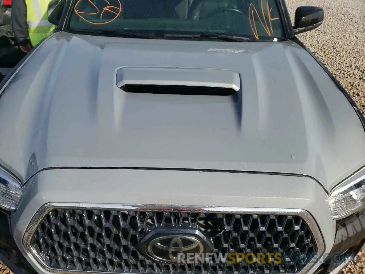 7 Photograph of a damaged car 5TFDZ5BN9KX039628 TOYOTA TACOMA 2019