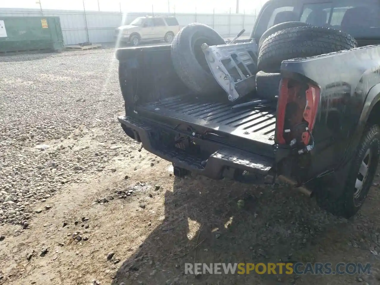 9 Photograph of a damaged car 5TFDZ5BN9KX039628 TOYOTA TACOMA 2019