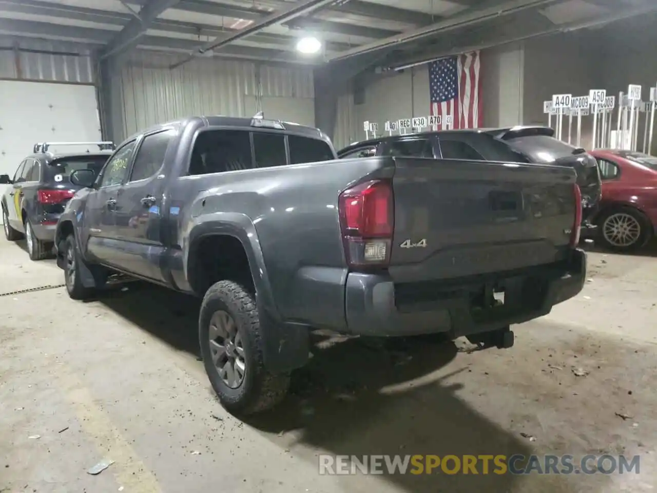 3 Photograph of a damaged car 5TFDZ5BNXKX043879 TOYOTA TACOMA 2019