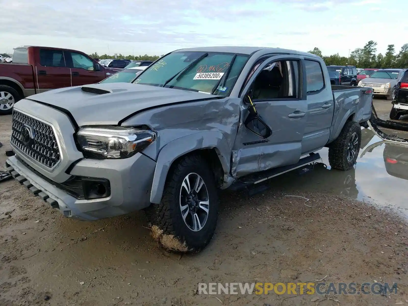 2 Photograph of a damaged car 5TFDZ5BNXKX046197 TOYOTA TACOMA 2019