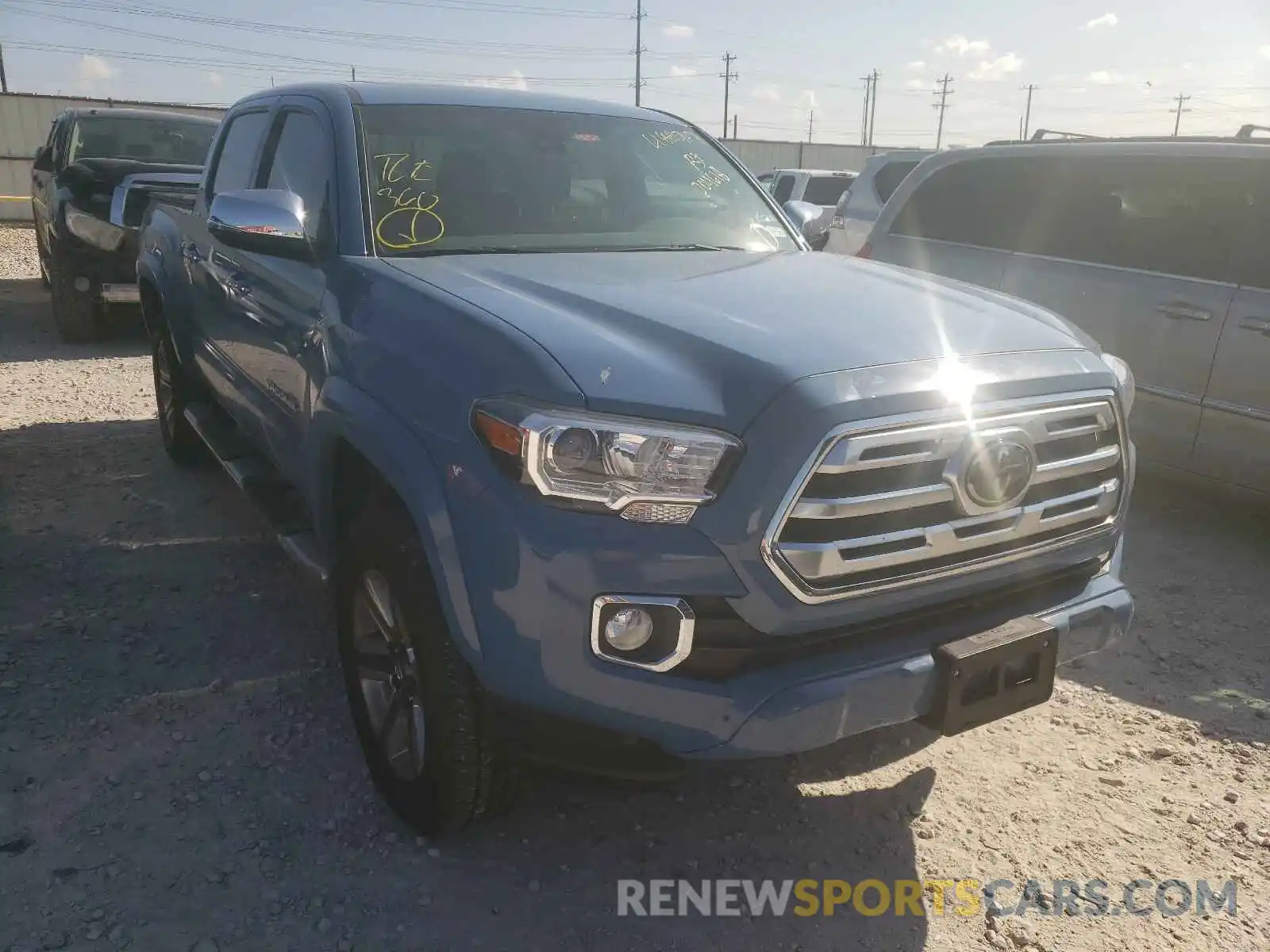 1 Photograph of a damaged car 5TFGZ5AN1KX204618 TOYOTA TACOMA 2019