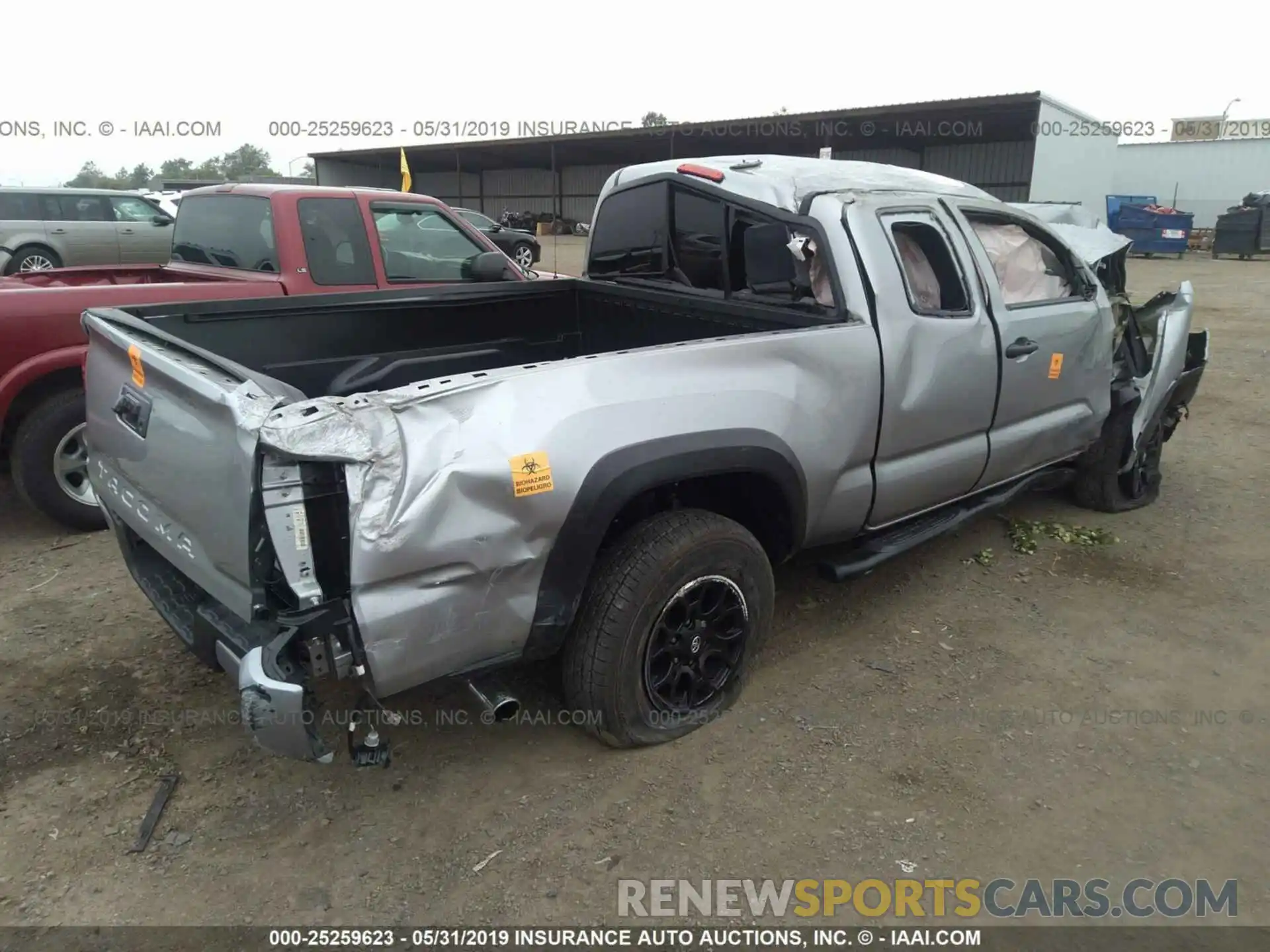 4 Фотография поврежденного автомобиля 5TFRX5GN0KX137743 TOYOTA TACOMA 2019