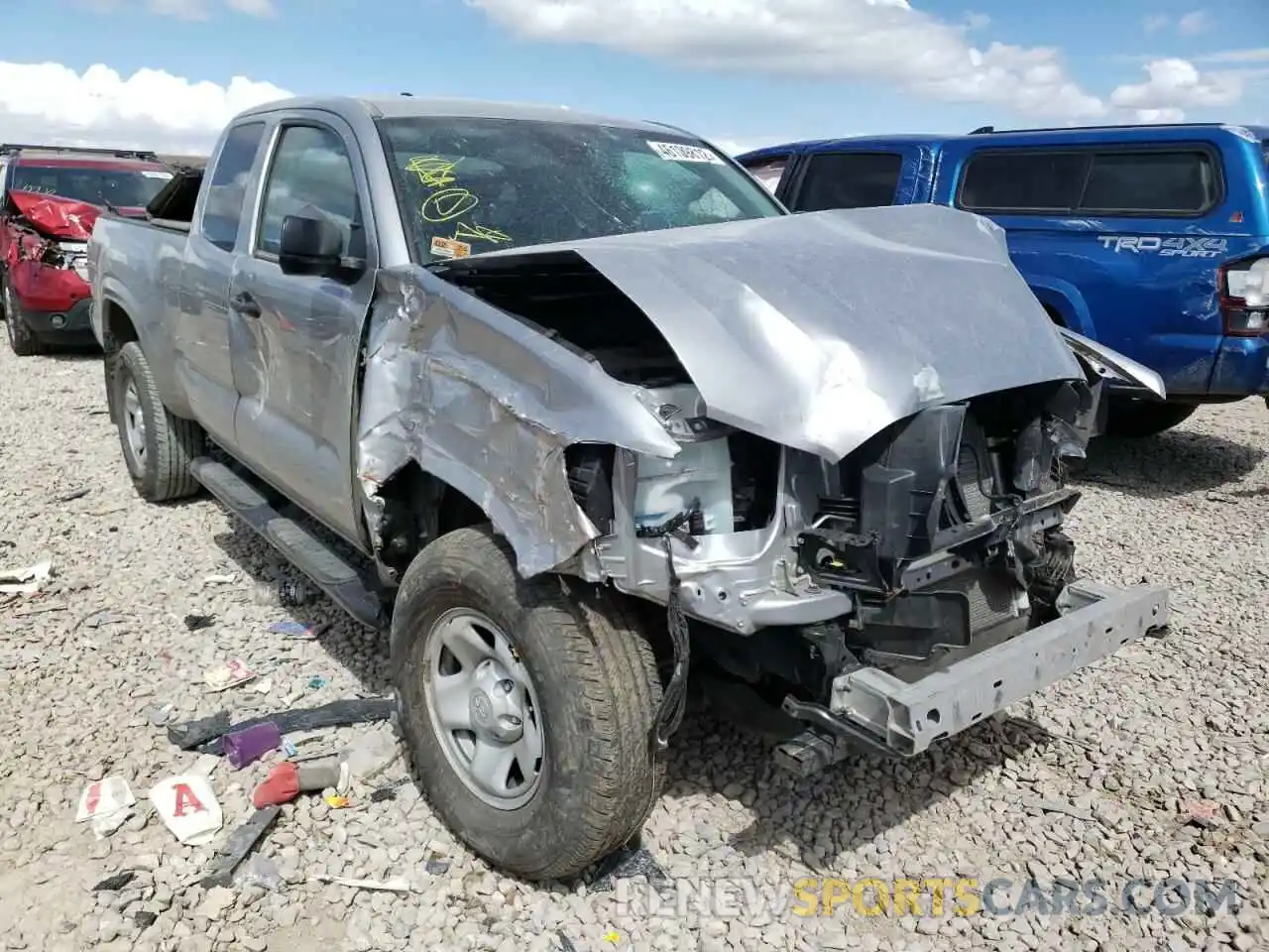 1 Photograph of a damaged car 5TFRX5GN0KX139413 TOYOTA TACOMA 2019