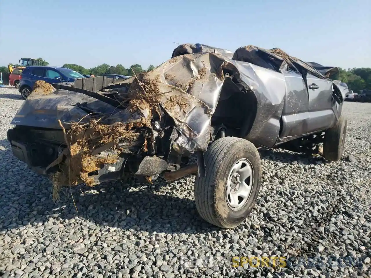 4 Photograph of a damaged car 5TFRX5GN0KX152730 TOYOTA TACOMA 2019