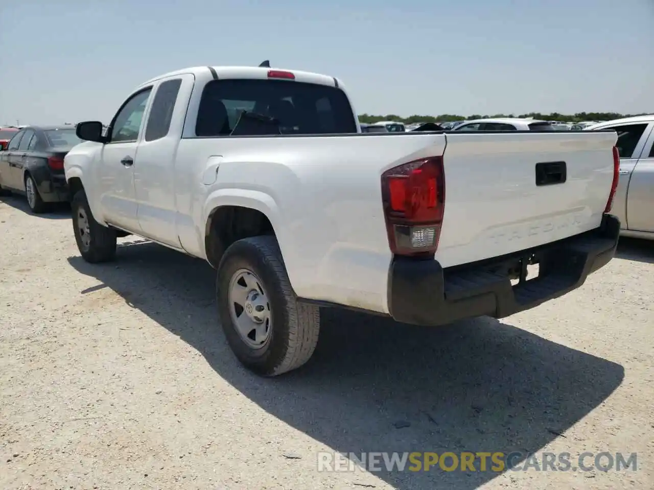 3 Фотография поврежденного автомобиля 5TFRX5GN0KX159449 TOYOTA TACOMA 2019