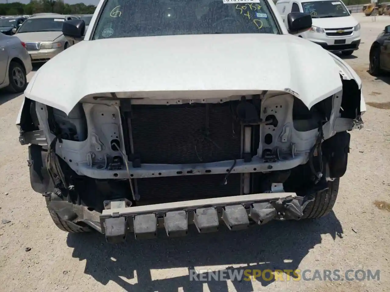 9 Фотография поврежденного автомобиля 5TFRX5GN0KX159449 TOYOTA TACOMA 2019