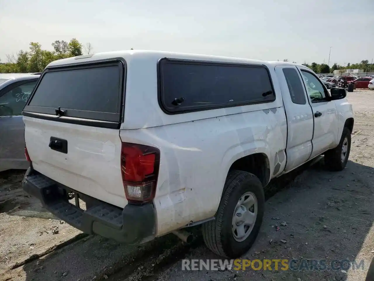 4 Photograph of a damaged car 5TFRX5GN0KX164456 TOYOTA TACOMA 2019