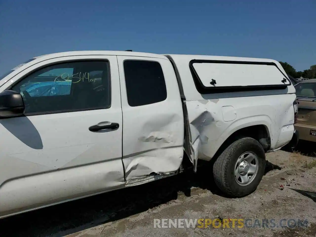 9 Photograph of a damaged car 5TFRX5GN0KX164456 TOYOTA TACOMA 2019