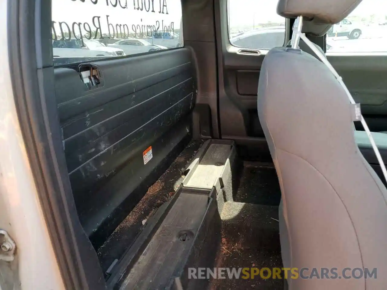 6 Photograph of a damaged car 5TFRX5GN1KX134057 TOYOTA TACOMA 2019