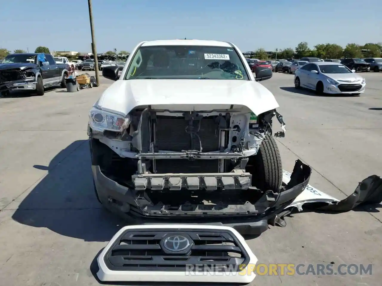 9 Photograph of a damaged car 5TFRX5GN1KX134057 TOYOTA TACOMA 2019