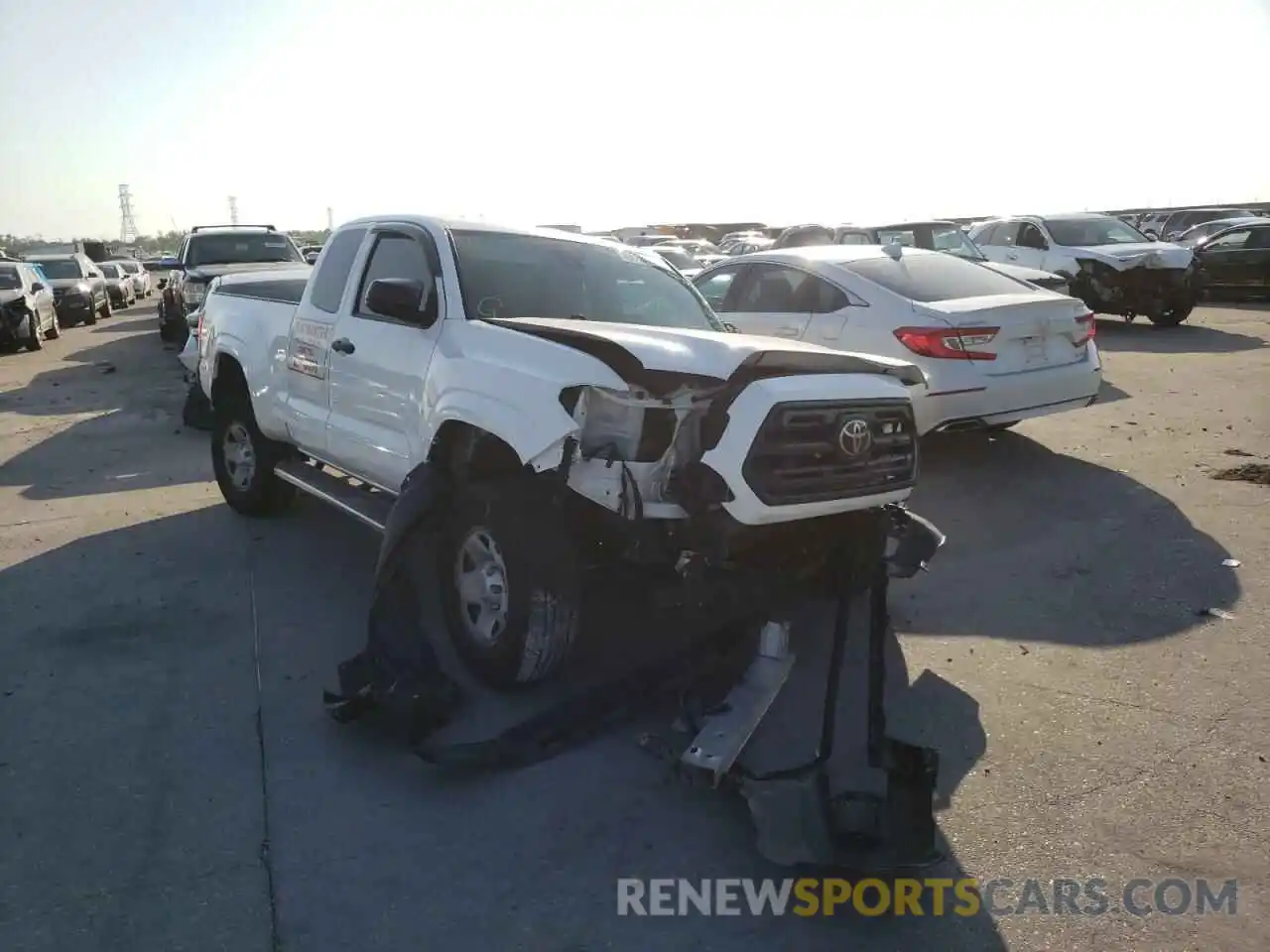 1 Photograph of a damaged car 5TFRX5GN1KX135256 TOYOTA TACOMA 2019