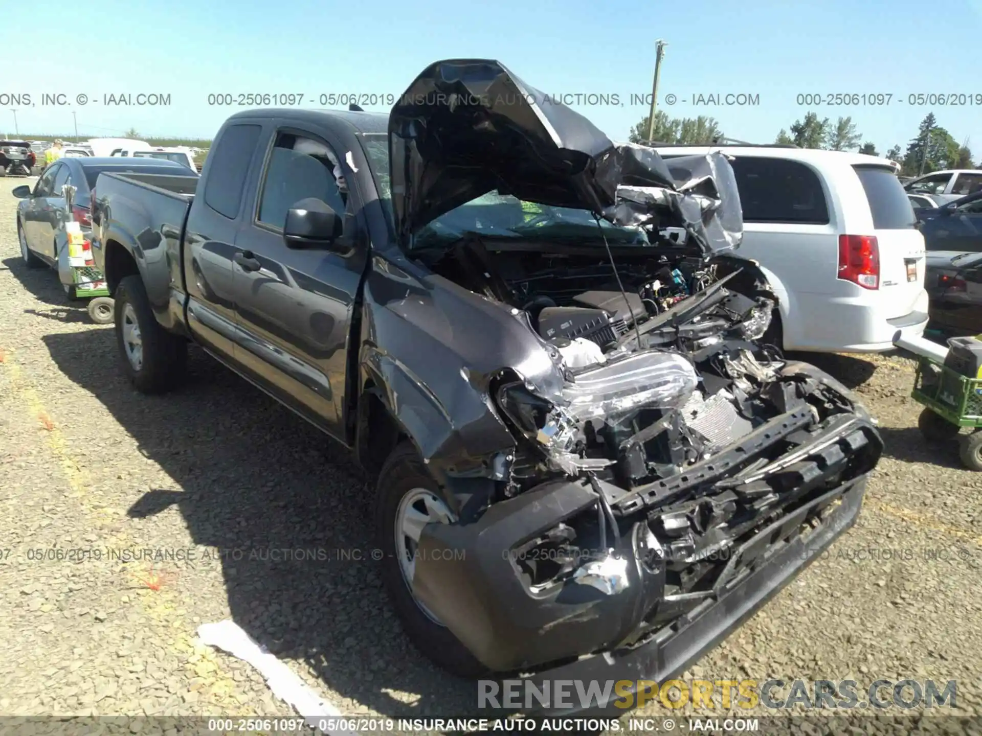 1 Photograph of a damaged car 5TFRX5GN1KX142675 TOYOTA TACOMA 2019