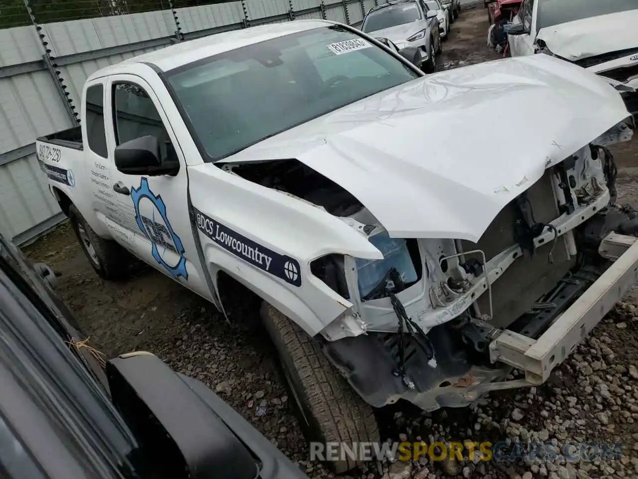 4 Photograph of a damaged car 5TFRX5GN1KX147522 TOYOTA TACOMA 2019