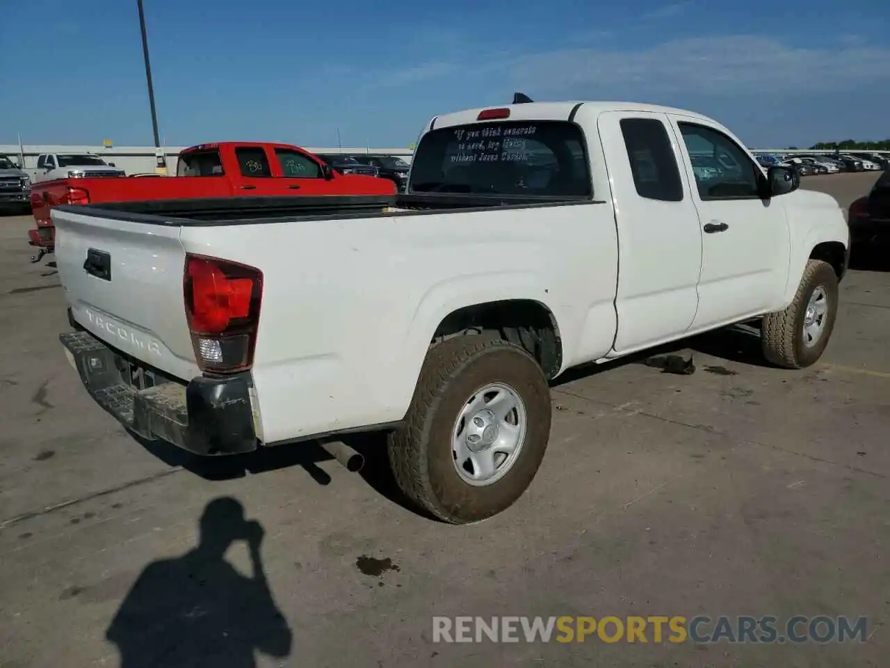 4 Photograph of a damaged car 5TFRX5GN1KX151845 TOYOTA TACOMA 2019