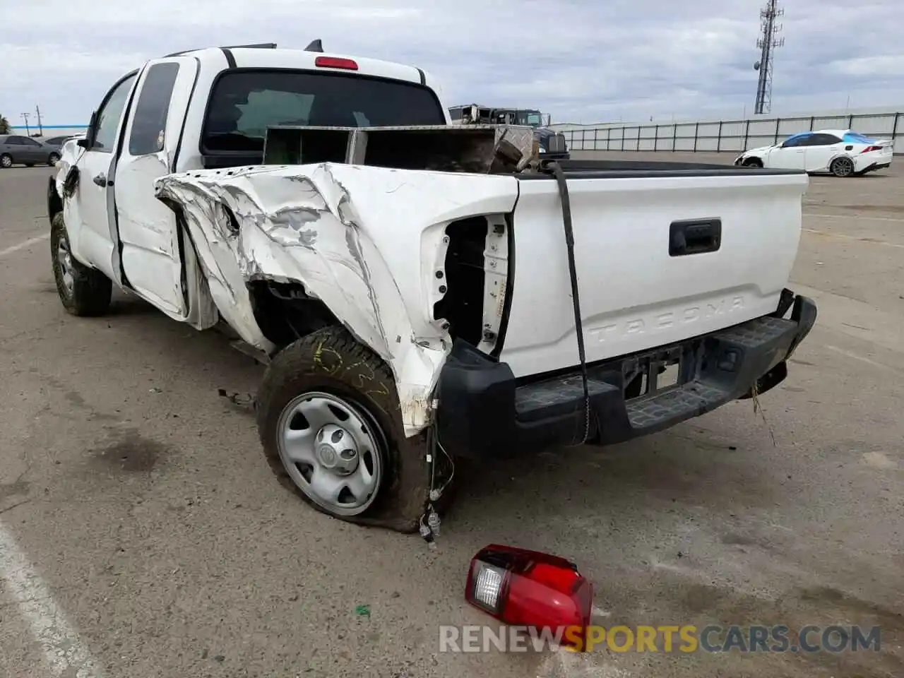 3 Photograph of a damaged car 5TFRX5GN1KX153109 TOYOTA TACOMA 2019