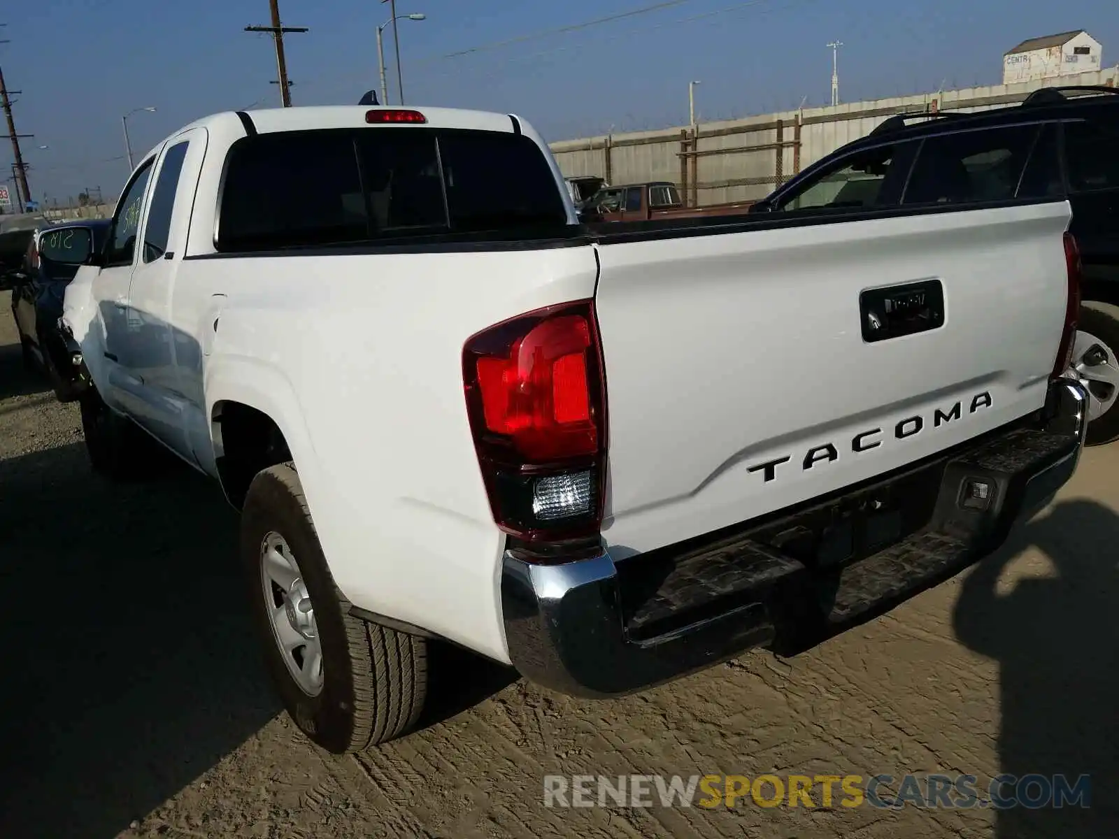 3 Photograph of a damaged car 5TFRX5GN1KX156012 TOYOTA TACOMA 2019