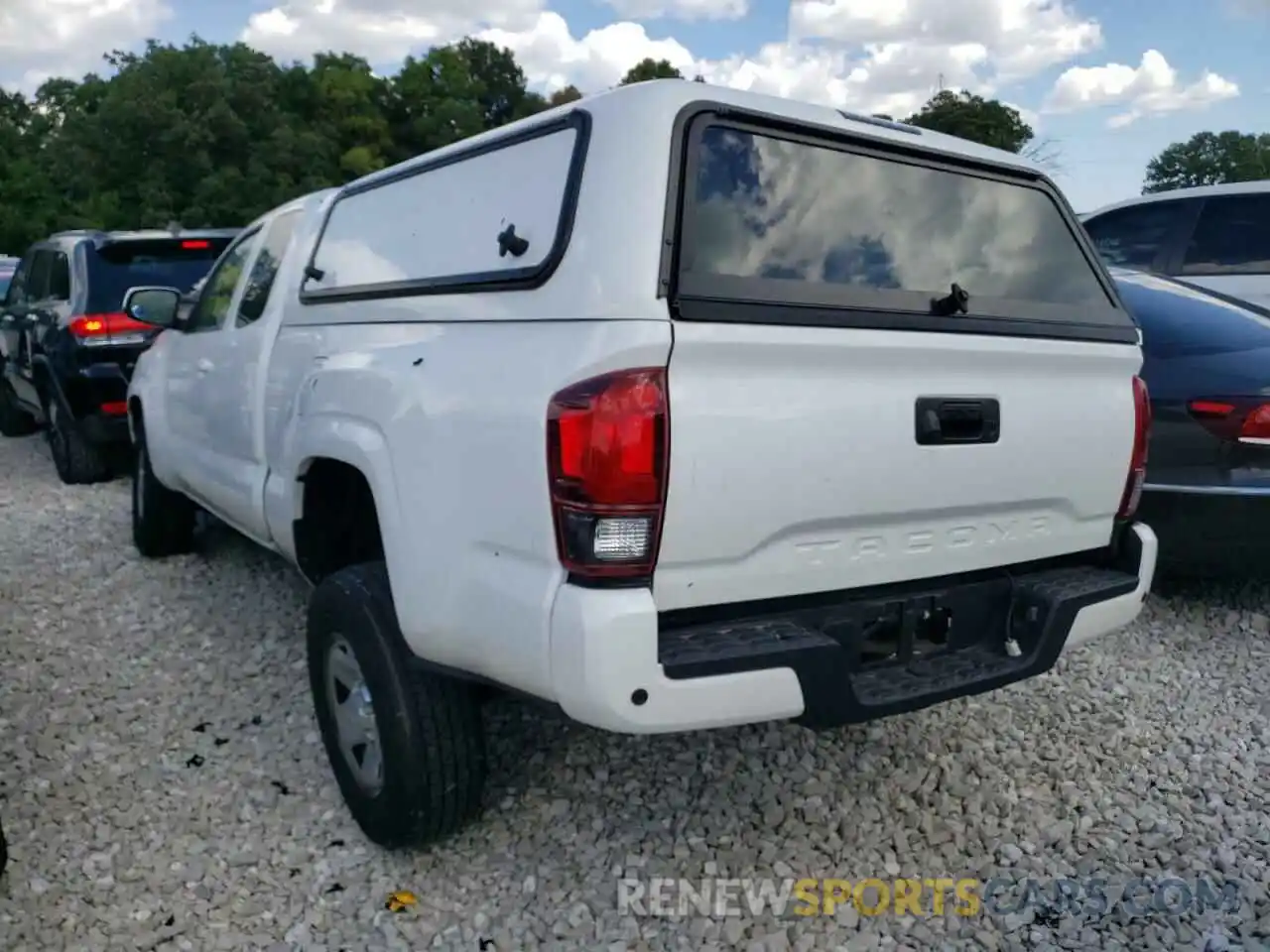 3 Фотография поврежденного автомобиля 5TFRX5GN1KX157547 TOYOTA TACOMA 2019