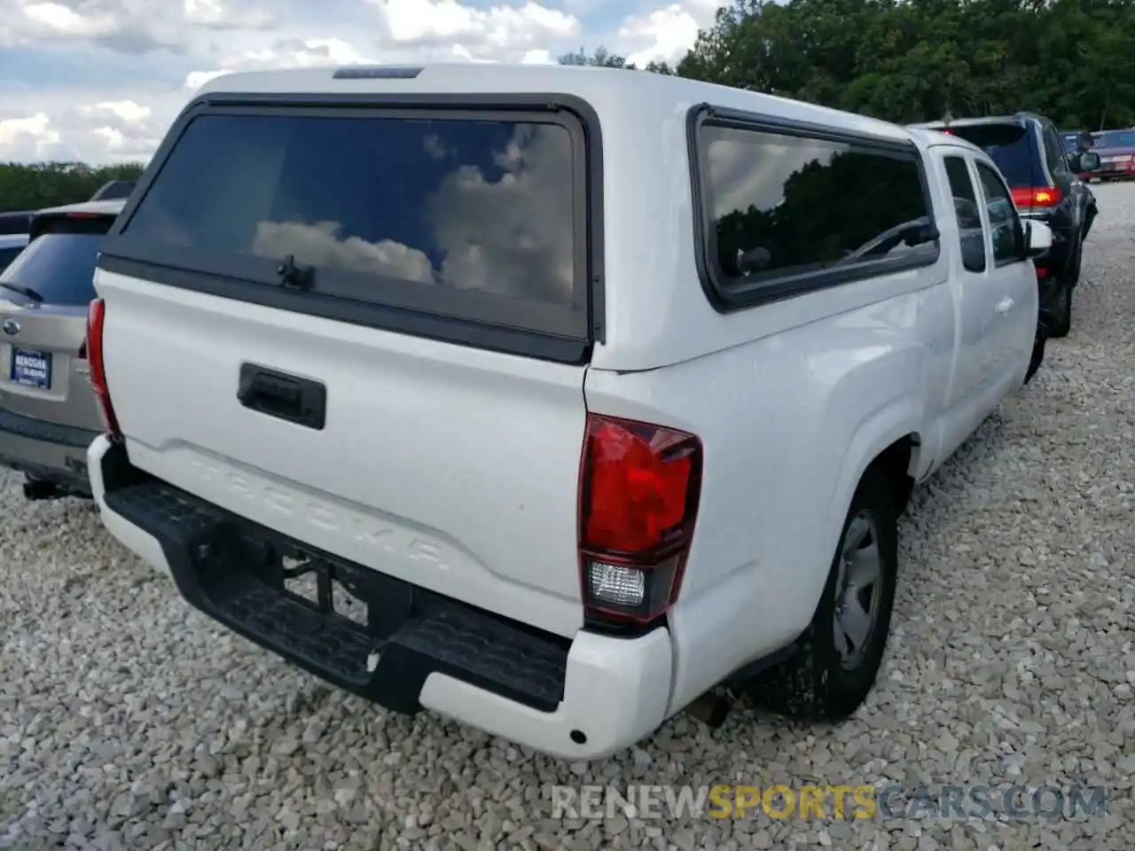 4 Фотография поврежденного автомобиля 5TFRX5GN1KX157547 TOYOTA TACOMA 2019