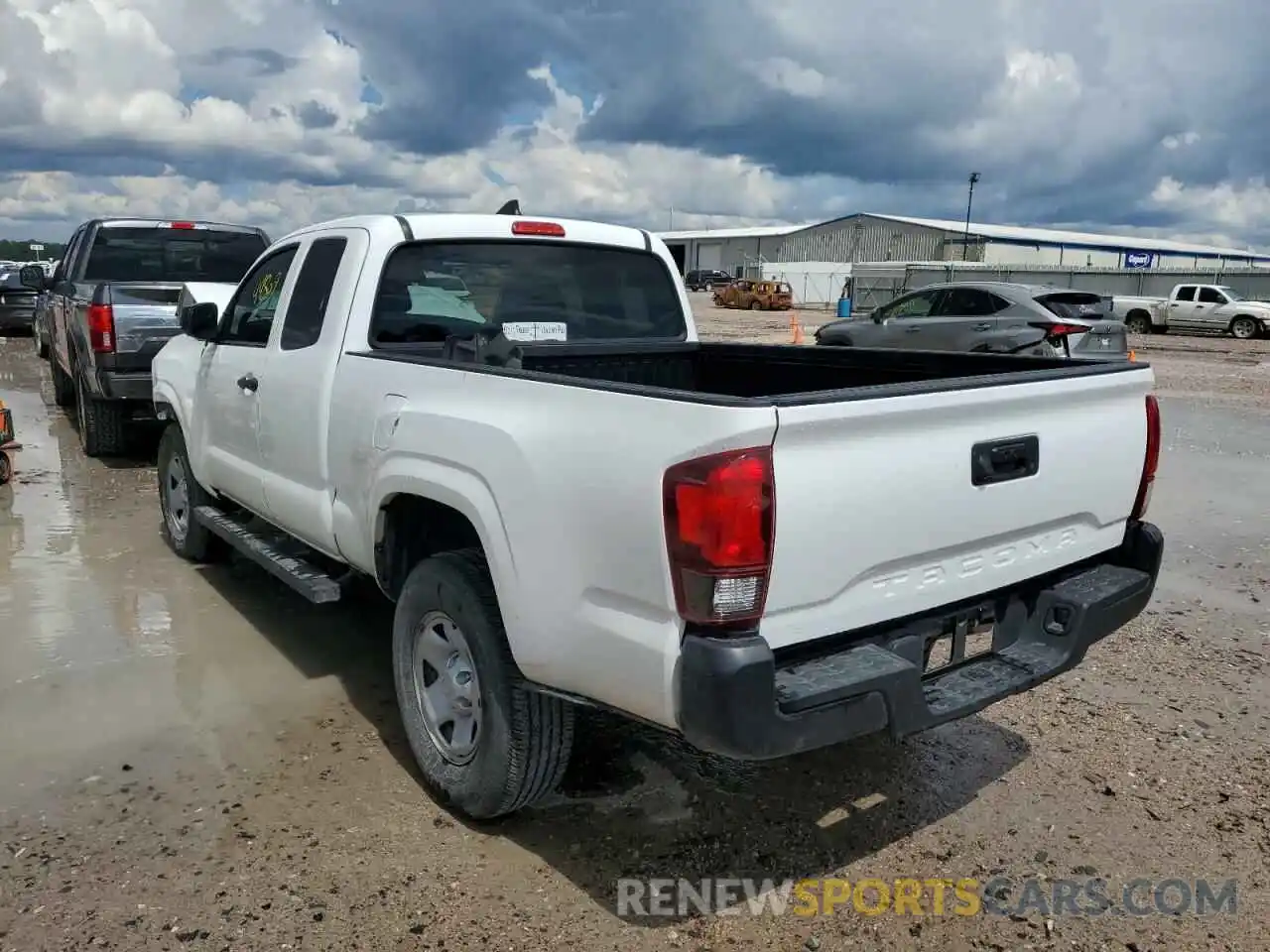 3 Photograph of a damaged car 5TFRX5GN1KX158617 TOYOTA TACOMA 2019