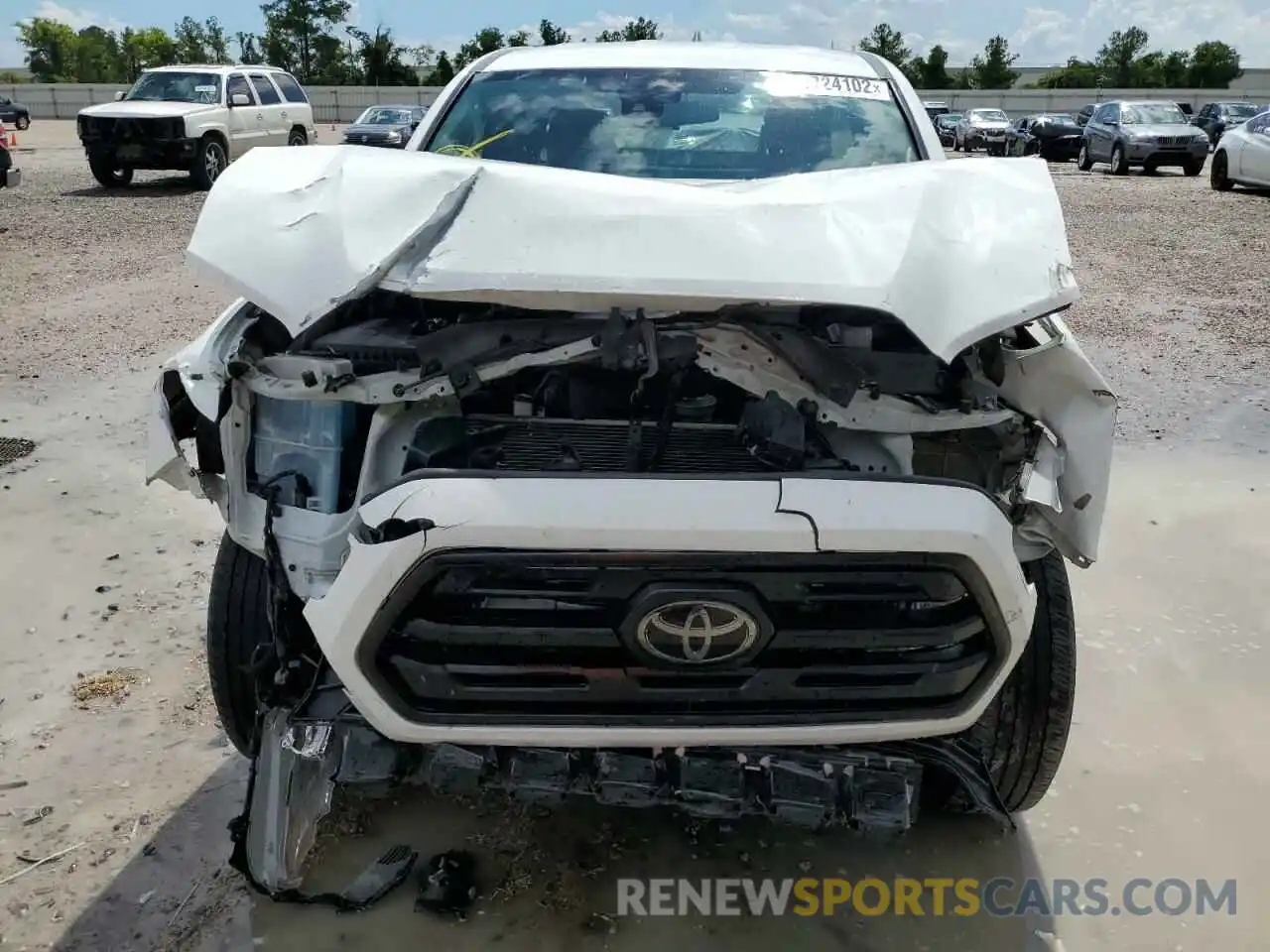 9 Photograph of a damaged car 5TFRX5GN1KX158617 TOYOTA TACOMA 2019